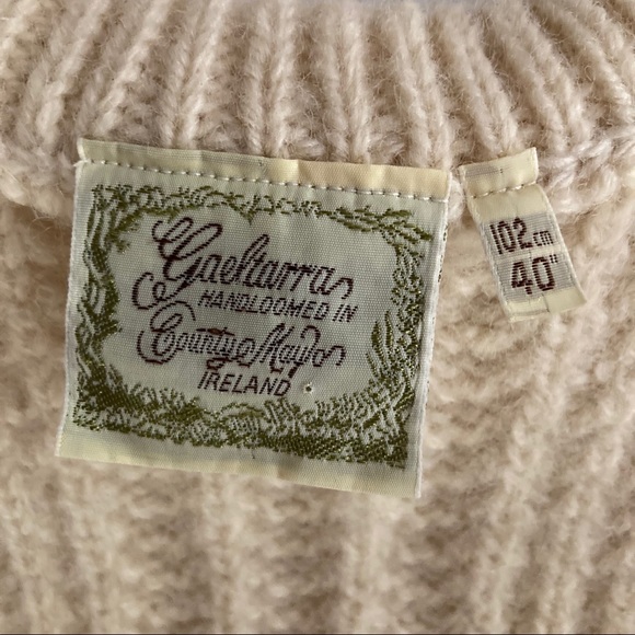 100% Wool Sweater - Picture 3 of 3